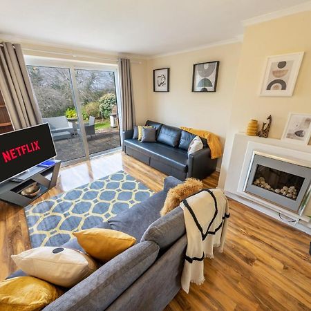 Pierocks Carver Entire House, Hot Tub & Wifi هاي ويكومبْ المظهر الخارجي الصورة